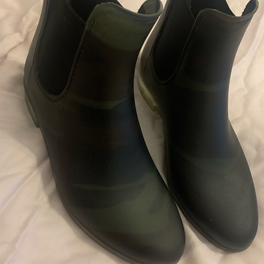 J. Crew Boot - Picture 2 of 4